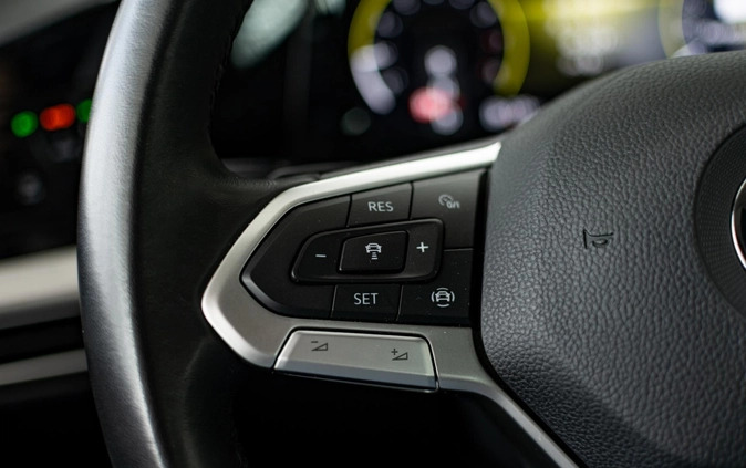 Volkswagen Golf cena 82900 przebieg: 89195, rok produkcji 2021 z Kobylin małe 352